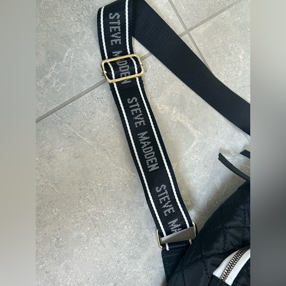 STEVE MADDEN QUILTED NYLON BACKPACK/PURSE - Picture 7 of 15